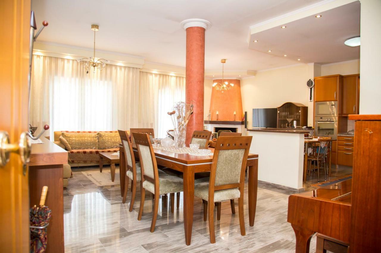 Veta'S Spacious Central Apartment Sérres Eksteriør bilde